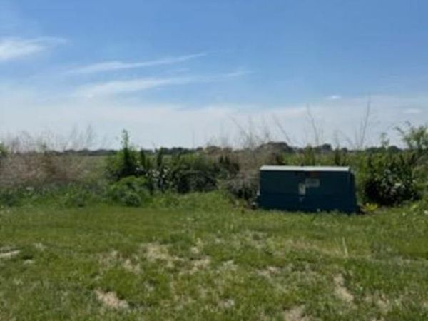 3651 Flat Water Dr, South Sioux City, NE 68776