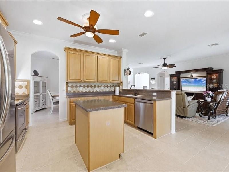 2816 Suncoast Lakes Boulevard , Port Charlotte, FL 33980 Photo