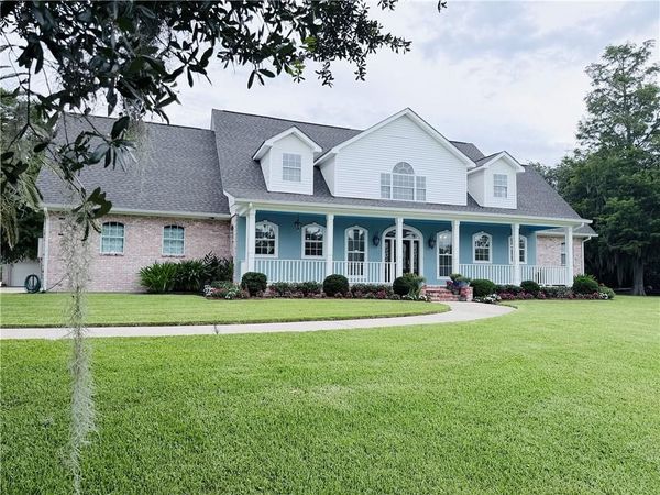 1422 JEAN LAFITTE Boulevard, Jean Lafitte, LA 70067