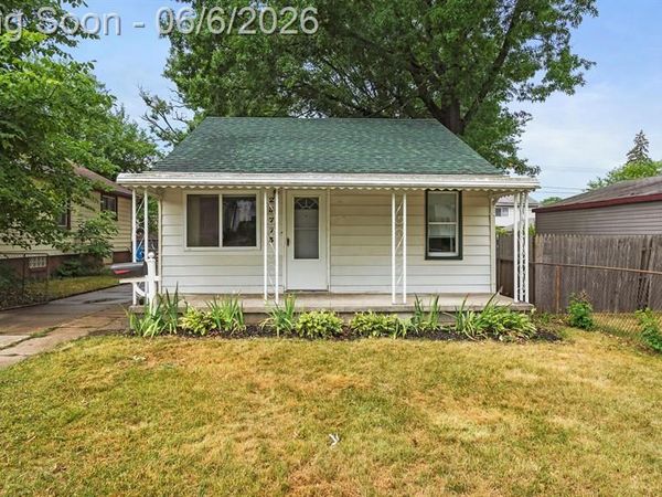 23773 HAZELWOOD Avenue, Hazel Park, MI 48030