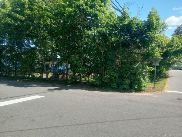78A Claremont Avenue , West Babylon, NY 11704