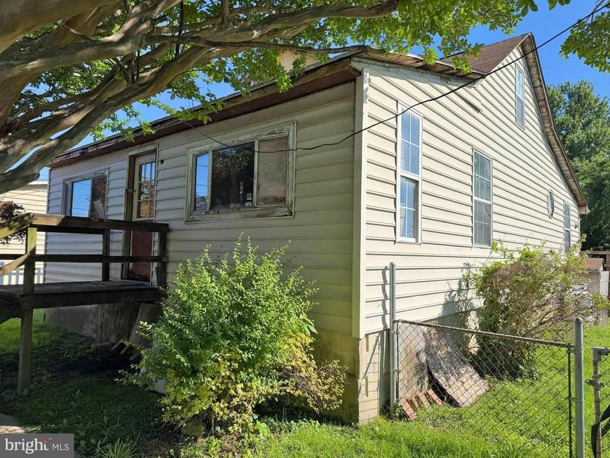 1124 N Point Road, Baltimore, MD 21222 Main Photo