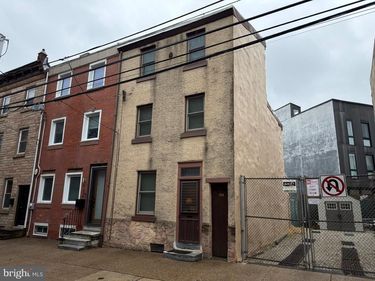 124 W WILDEY STREET, PHILADELPHIA, PA 19123