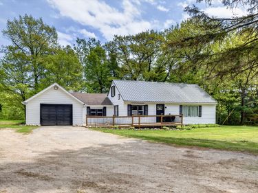 21020 River Road, Grand Rapids, MN 55744