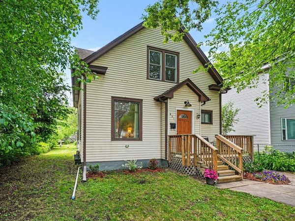 621 Newton Avenue N, Minneapolis, MN 55411