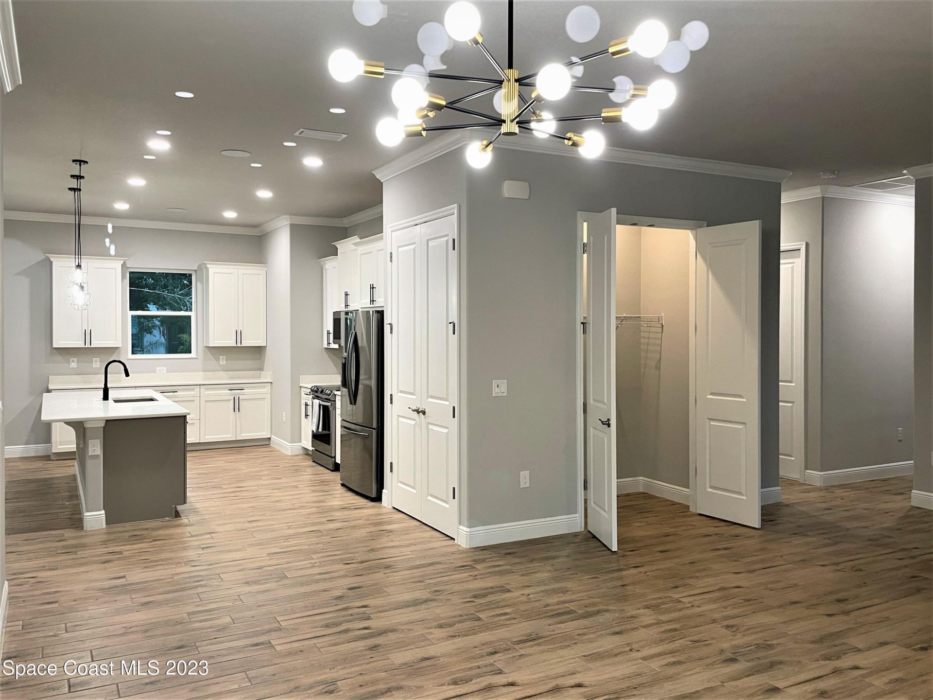 262 Jeannie Drive , Melbourne Village, FL 32904 Photo