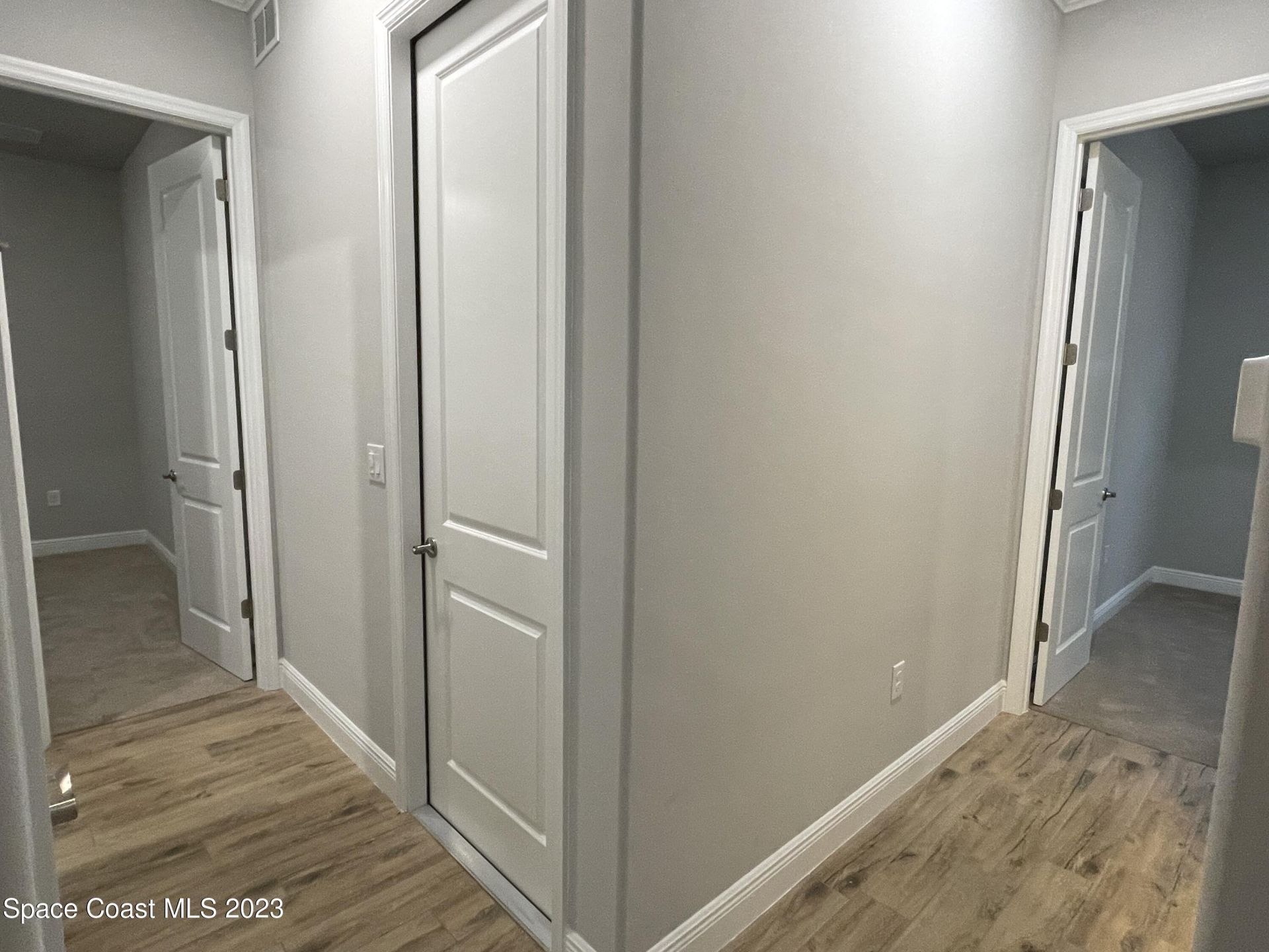262 Jeannie Drive , Melbourne Village, FL 32904 Photo