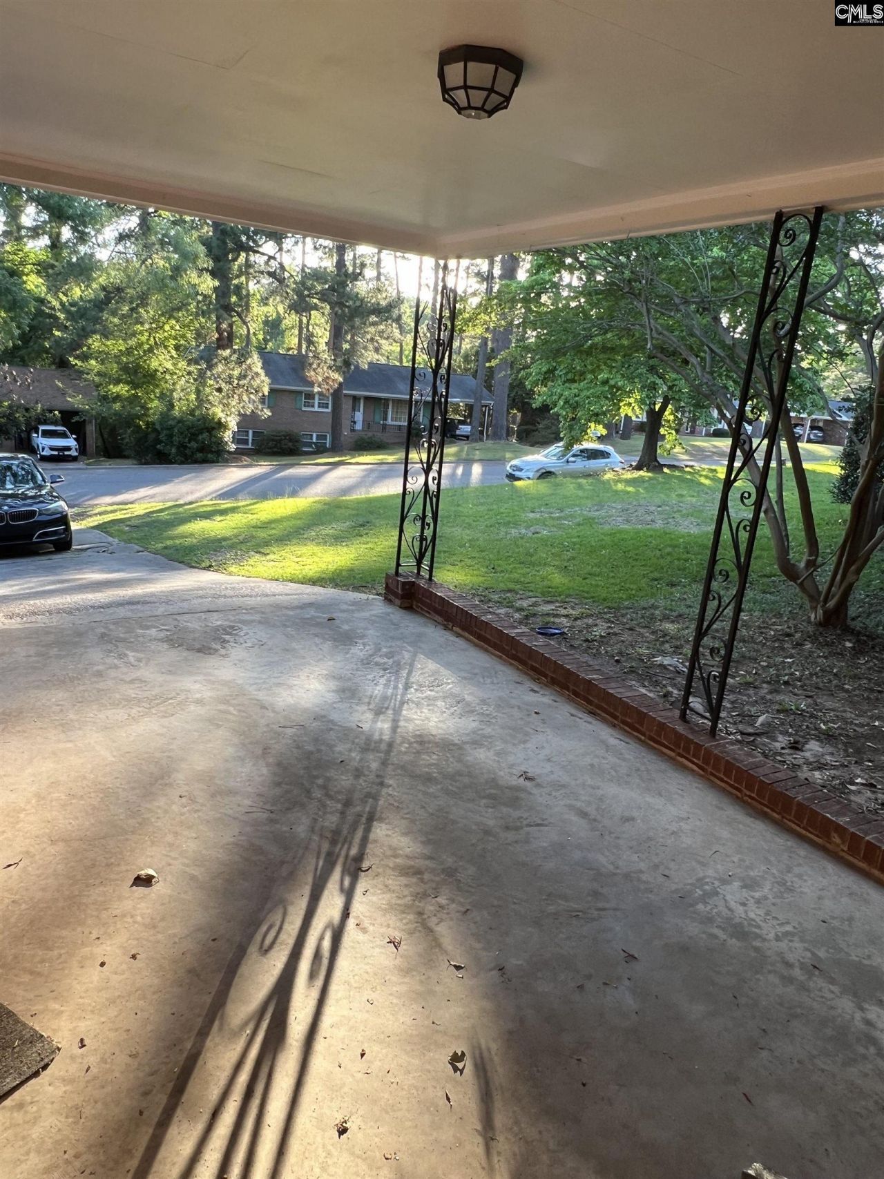 1822 Ivanhoe Drive  Photo 8