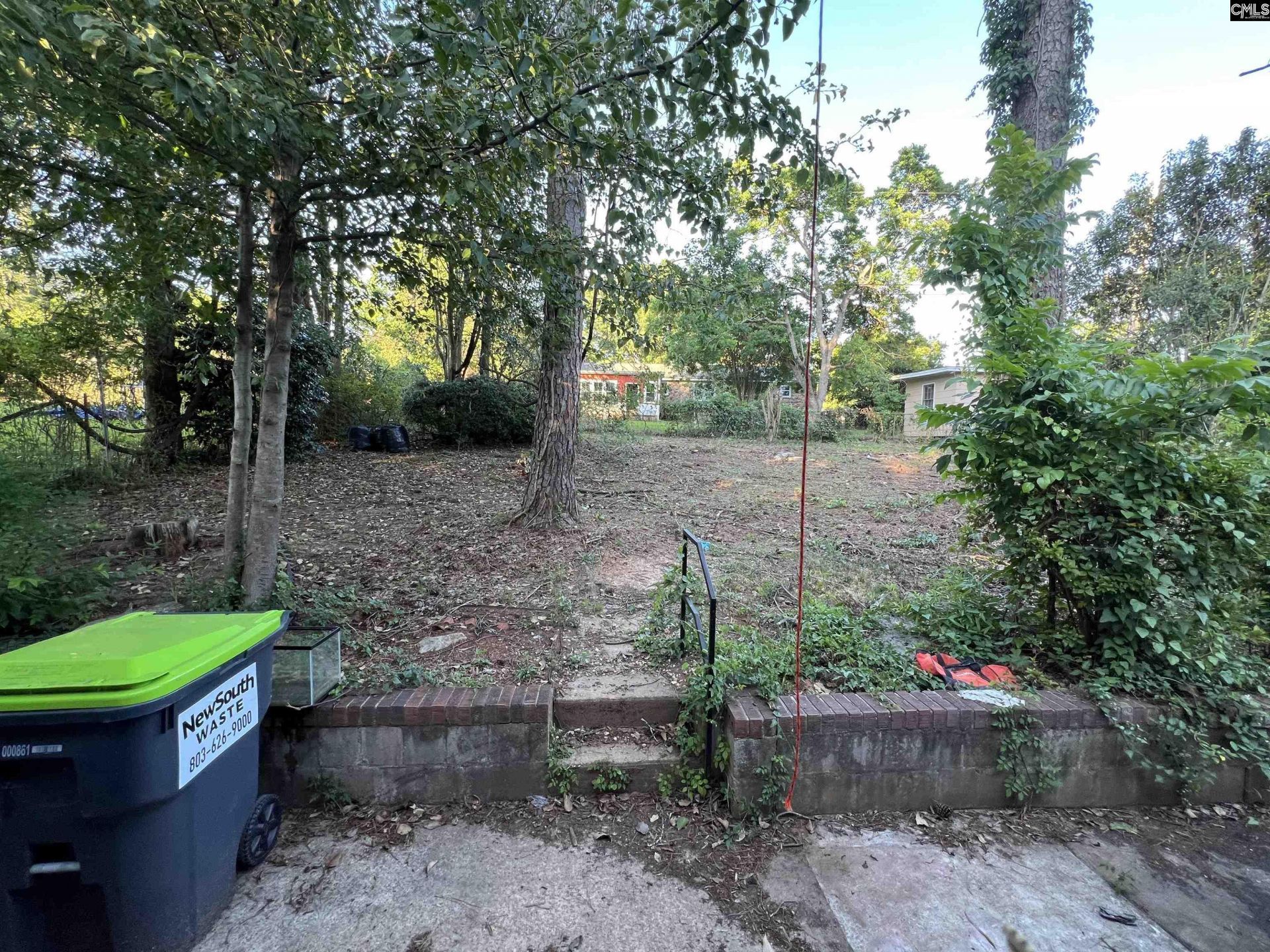 1822 Ivanhoe Drive  Photo 5