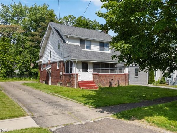 890 Winton Avenue , Akron, OH 44320