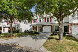 210 Darcy Avenue photo 4