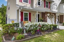 210 Darcy Avenue photo 4