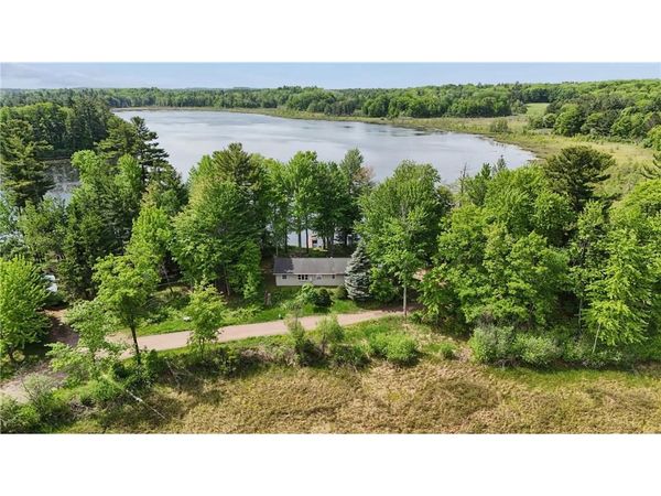 821 25 1/2 Avenue, Cumberland, WI 54829