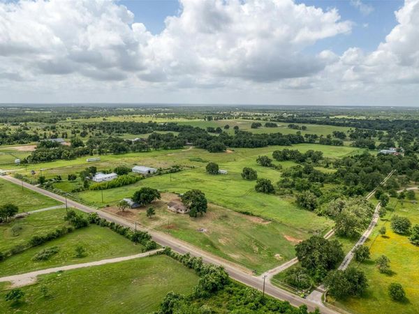 307 N County Line RD, Elgin, TX 78621
