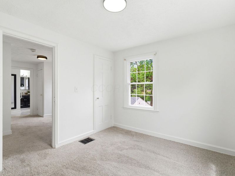 618 Eastmoor Boulevard , Columbus, OH 43209 Photo 39