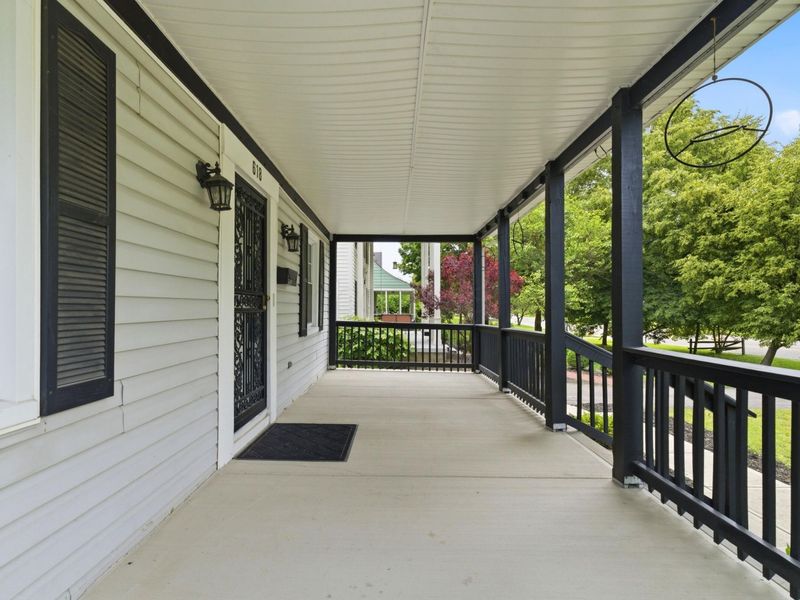 618 Eastmoor Boulevard , Columbus, OH 43209 Photo 6