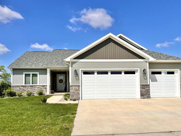309 Michelle Lane, Unit 172, Cottage Grove, WI 53527
