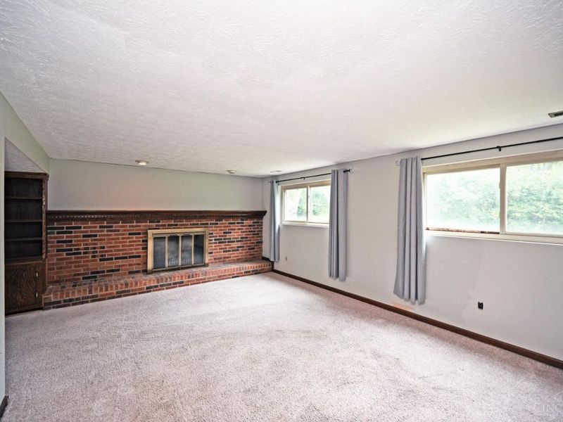 7868 Quail Hollow Court, West Chester, OH 45069 Photo 11