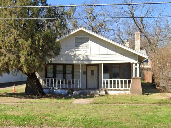 405 N Virginia Street, Terrell, TX 75160
