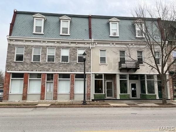 7714 S Broadway , St Louis, MO 63111