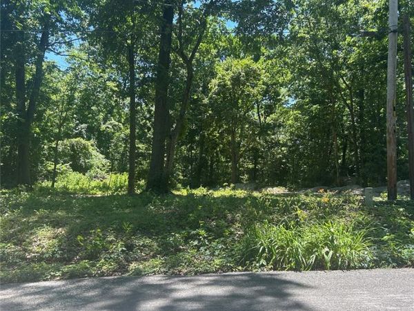 1213 Bethany Lane, Godfrey, IL 62035
