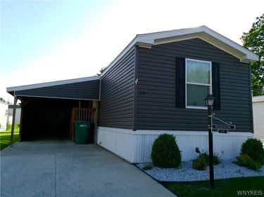 29 Xavier Road , Clarence, NY 14031