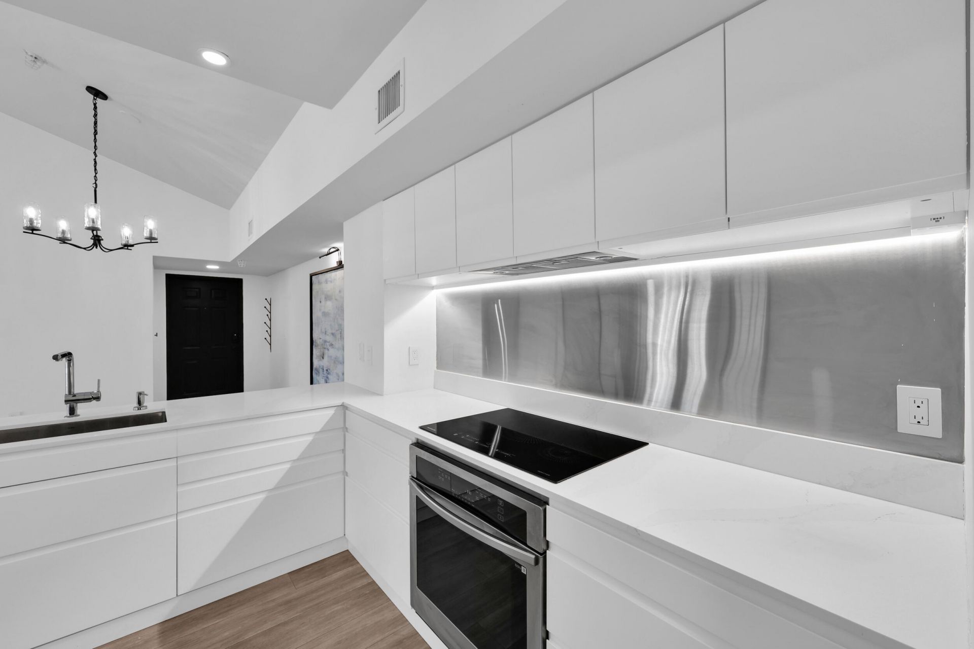 272 Village Boulevard, Unit Apt 7304, Tequesta, FL 33469 Photo