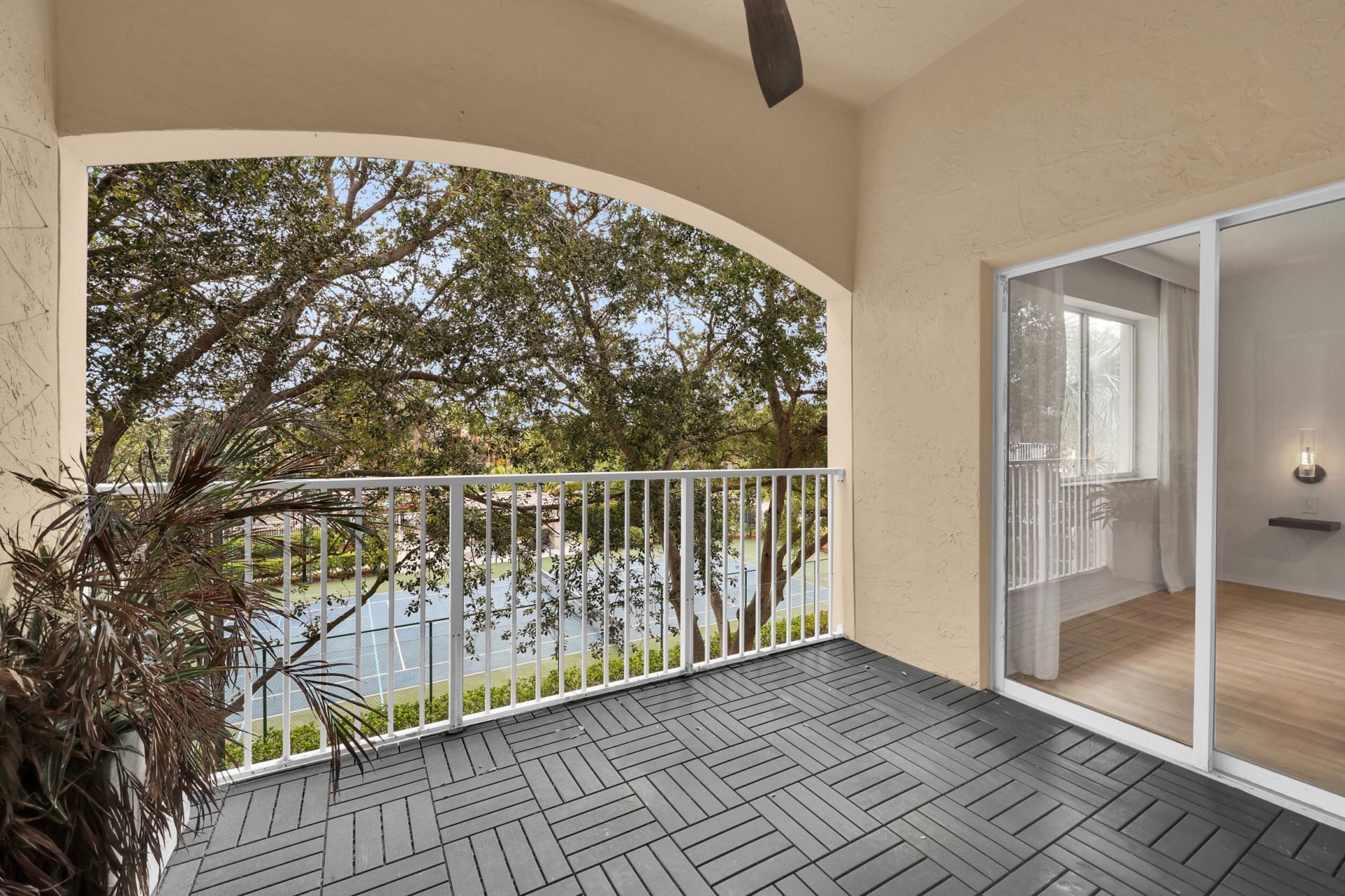 272 Village Boulevard, Unit Apt 7304, Tequesta, FL 33469 Photo