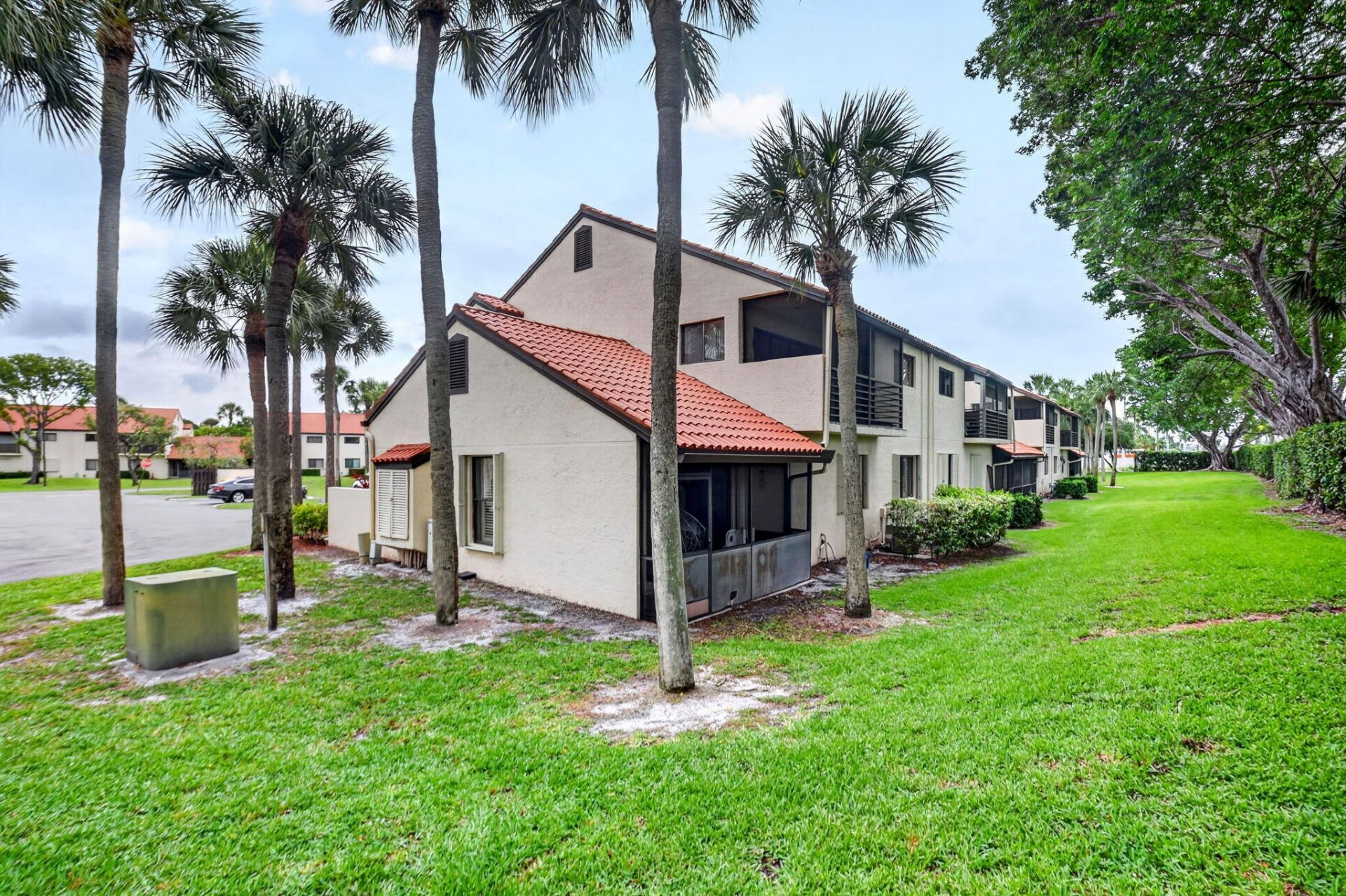 14 Via De Casas, Unit 104, Boynton Beach, FL 33426 Photo