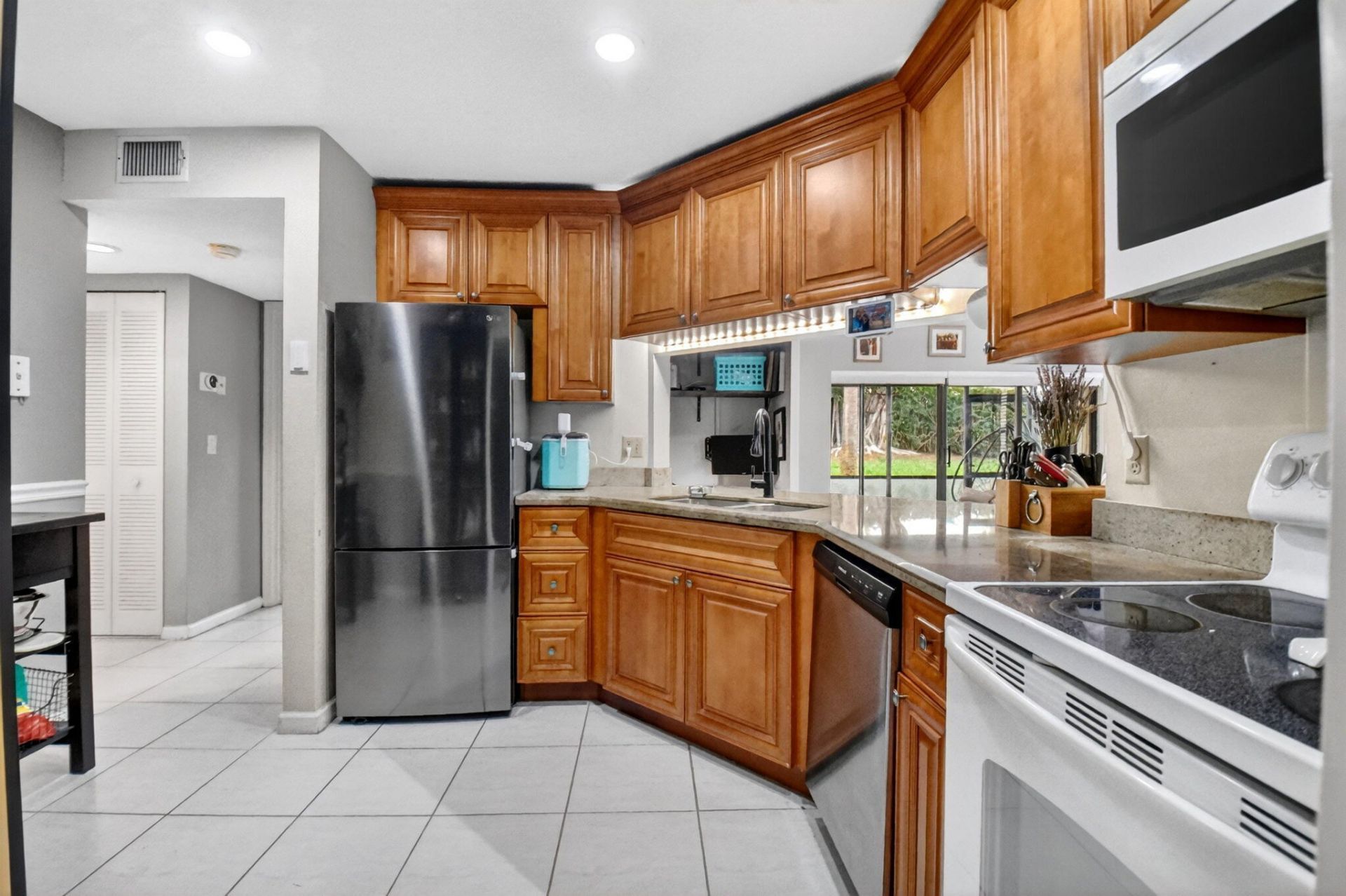 14 Via De Casas, Unit 104, Boynton Beach, FL 33426 Photo