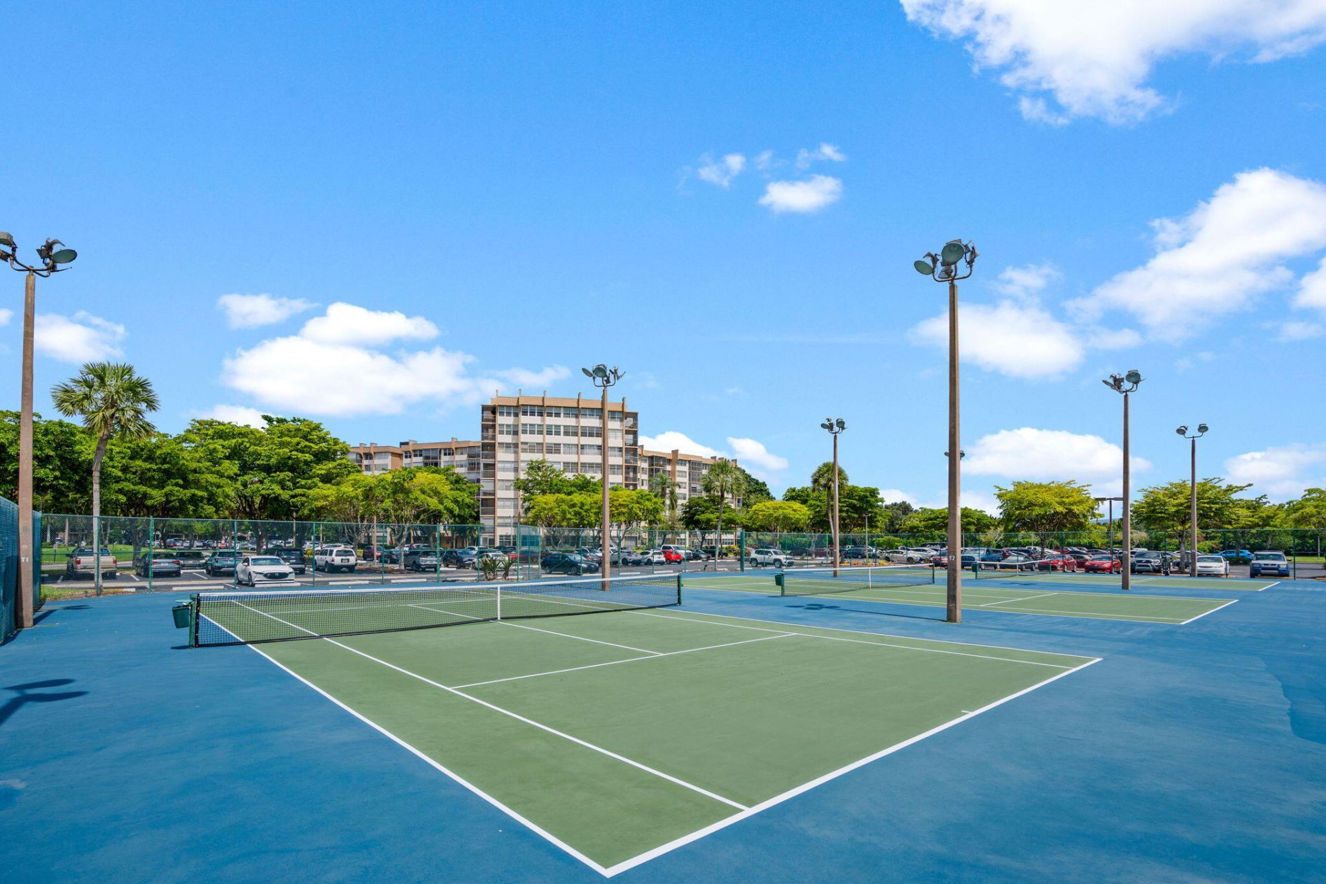 900 Saint Charles Place, Unit 221, Pembroke Pines, FL 33026 Photo