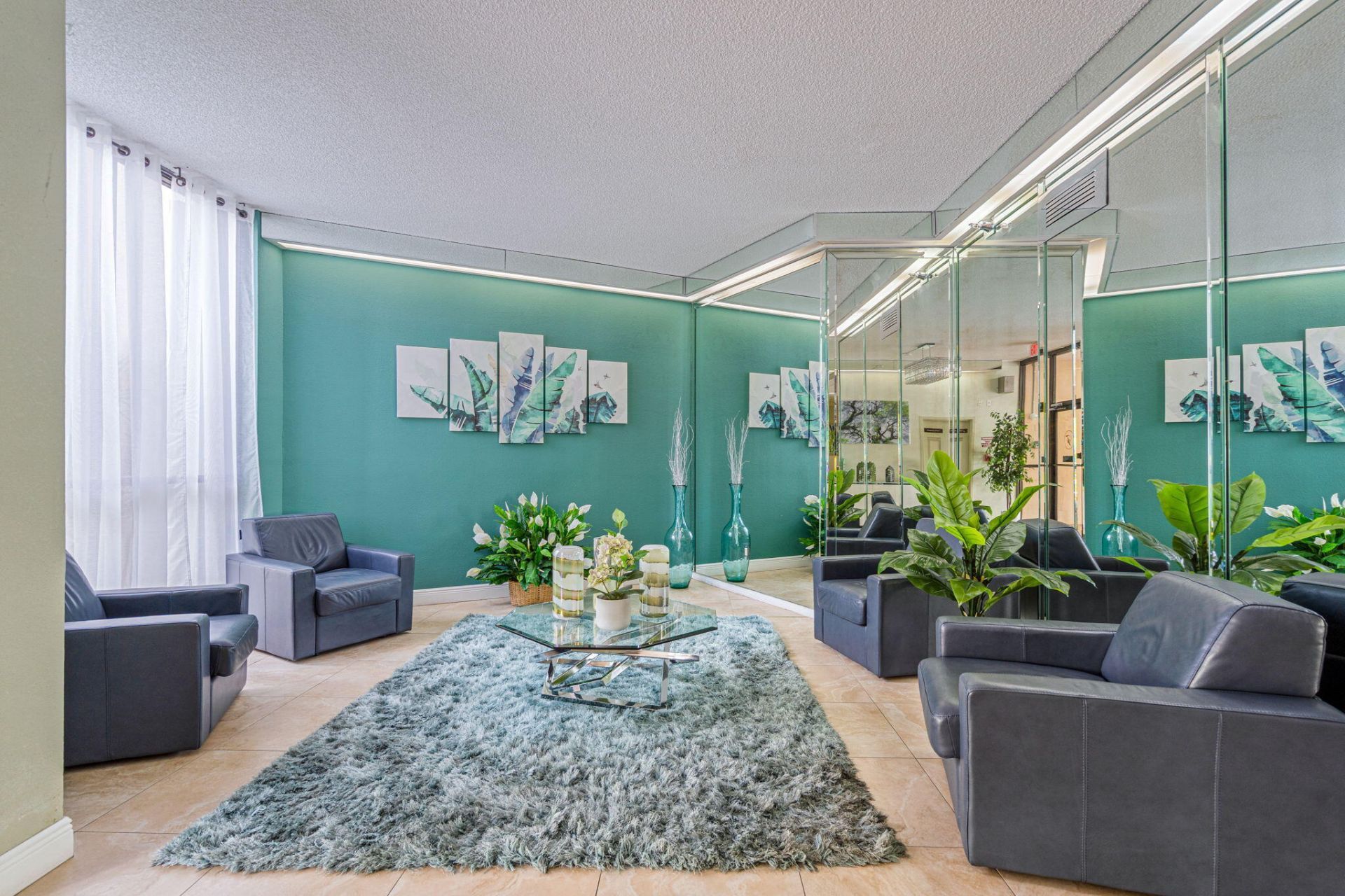 900 Saint Charles Place, Unit 221, Pembroke Pines, FL 33026 Photo