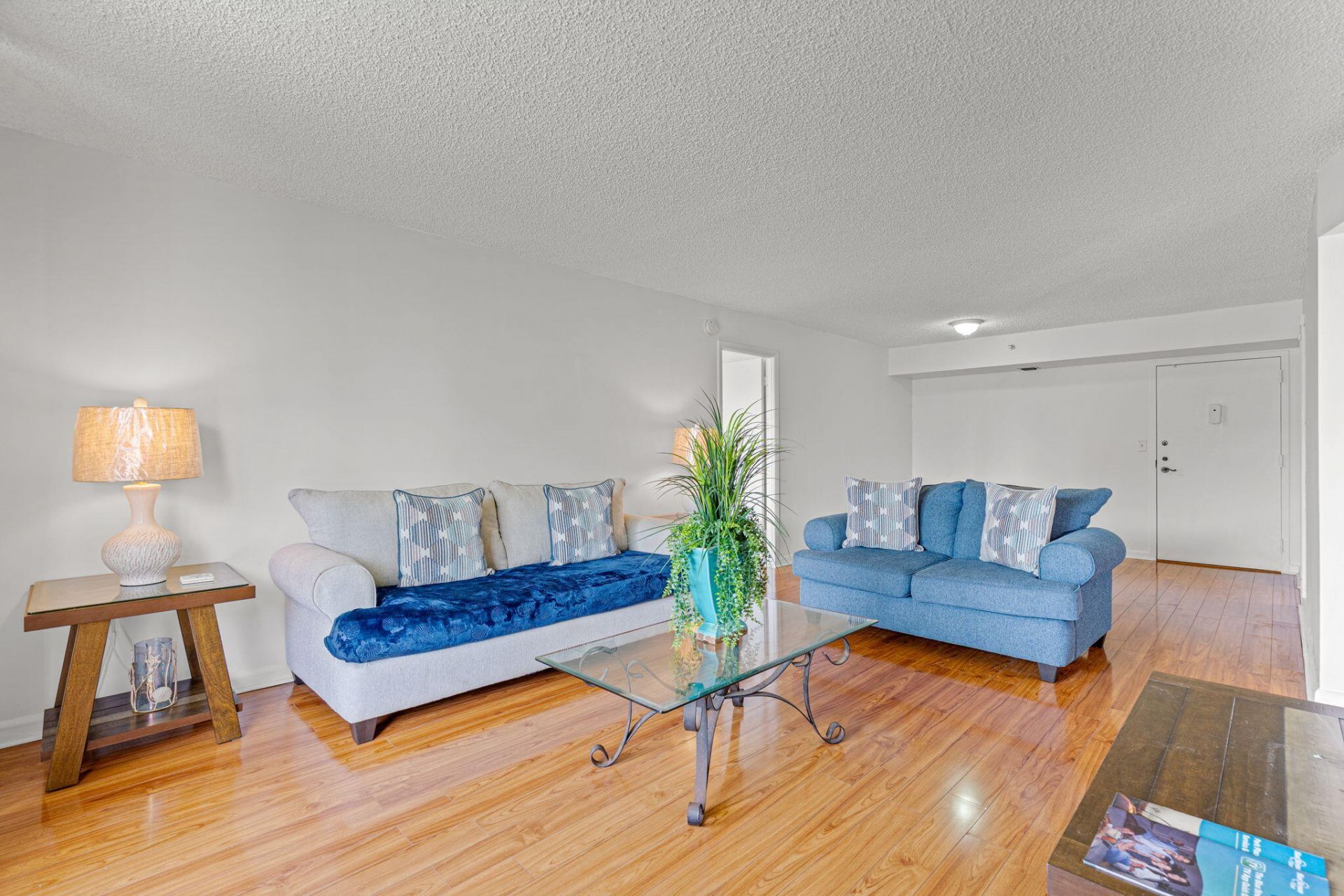 900 Saint Charles Place, Unit 221, Pembroke Pines, FL 33026 Photo