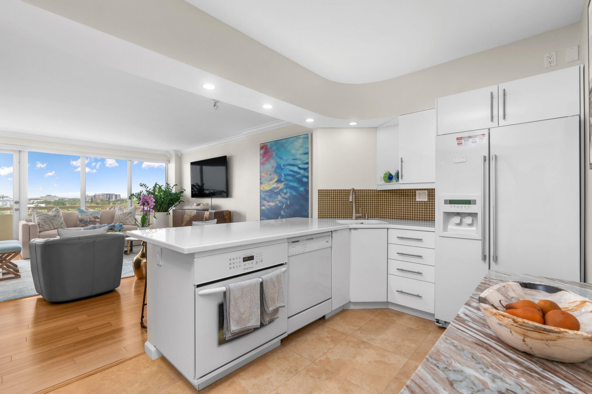 3200 NE 36th Street, Unit 806, Fort Lauderdale, FL 33308 Photo