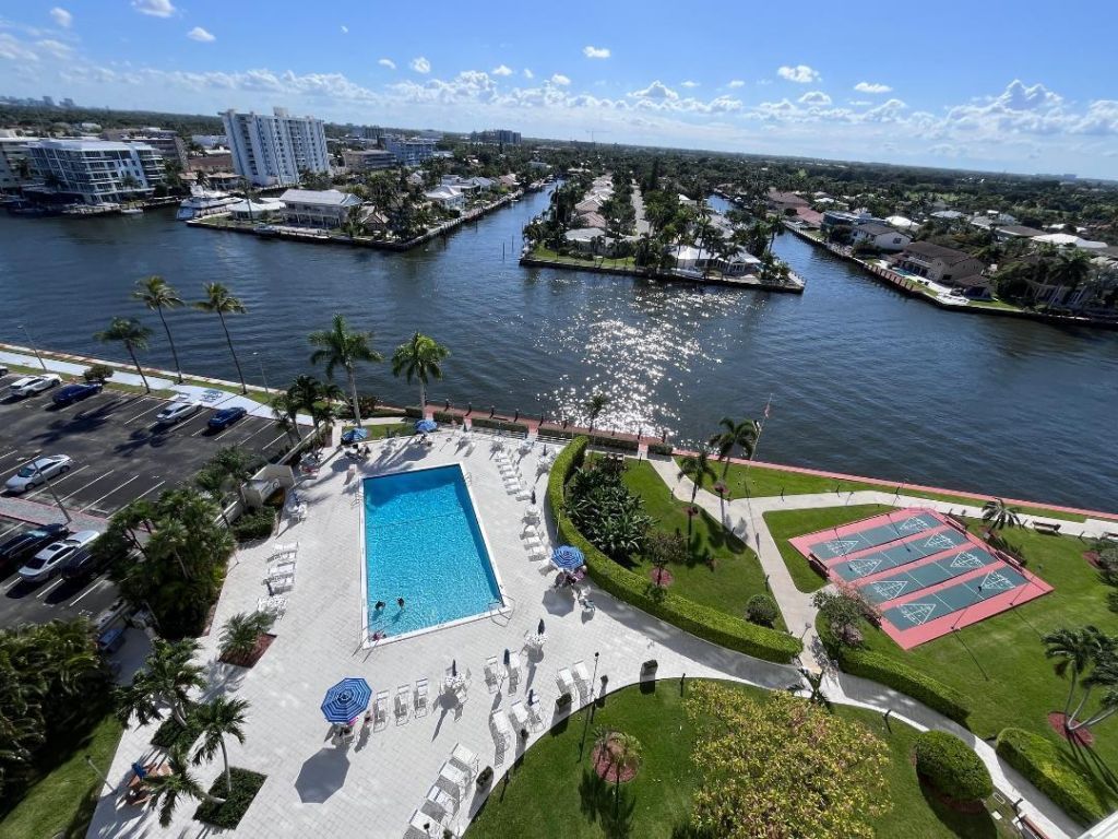 3200 NE 36th Street, Unit 806, Fort Lauderdale, FL 33308 Photo