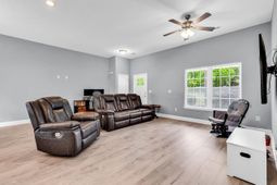 5630 Dinkler Ave. photo 4