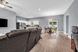 5630 Dinkler Ave. photo 4