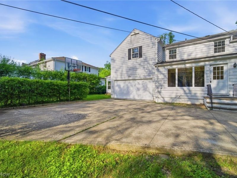 2673 Belvoir Boulevard , Shaker Heights, OH 44122 Photo 21