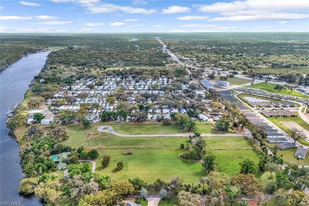 1050 Shady Oaks Ave , Labelle, FL 33935 Photo