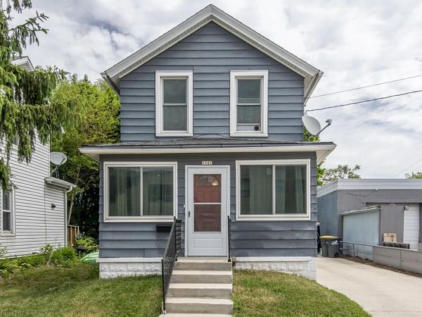 1121 Adams STREET, Waukesha, WI 53186