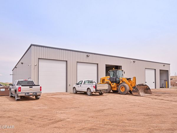 4174 69TH Street , Grand Forks, ND 58203