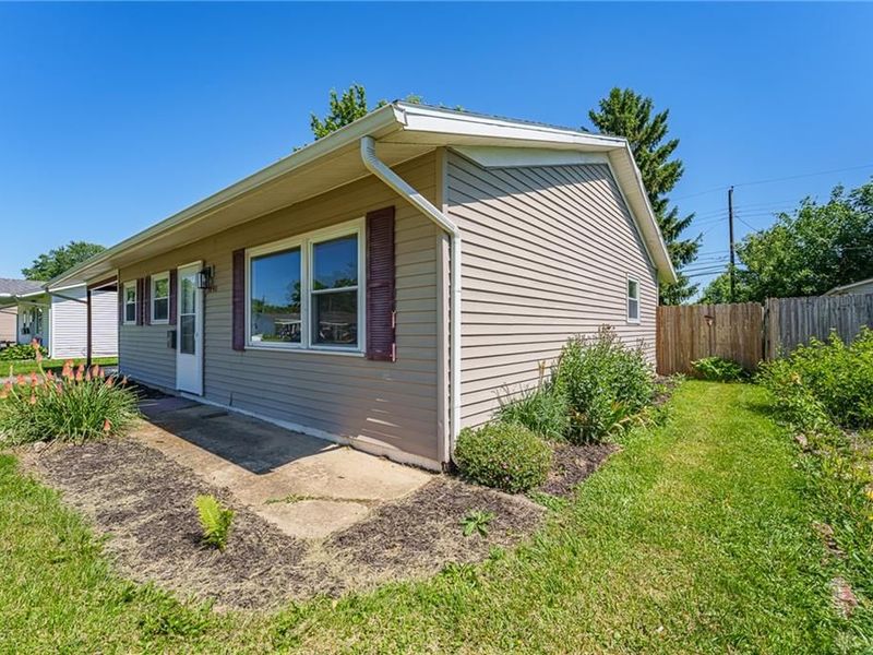 1091 June Drive, Xenia, OH 45385 Photo 6