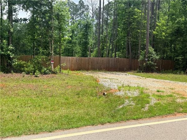 373 Parker Road , Covington, GA 30014