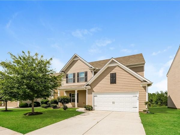 694 Independence Avenue , Pendergrass, GA 30567