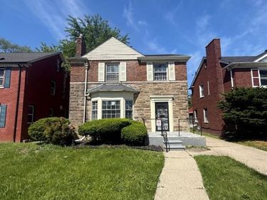 18213 Sorrento Street, Detroit, MI 48235