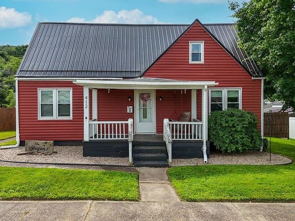 412 Barkwill Street, St Marys, WV 26170