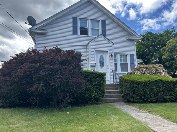 81 Robert, Waterbury, CT 06710