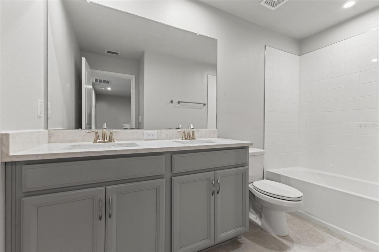 4221 Cloud Hopper Way, Lutz, FL 33559 Photo