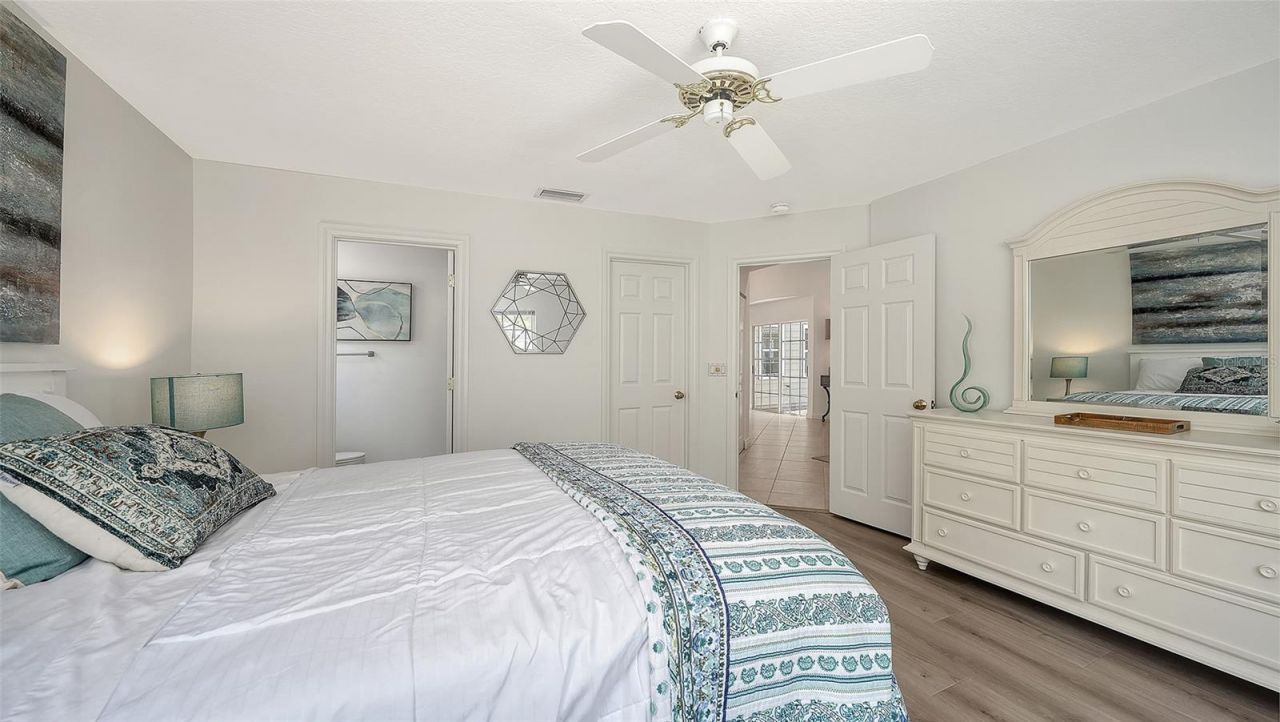 3460 Winding Oaks Drive, Unit 38, Longboat Key, FL 34228 Photo