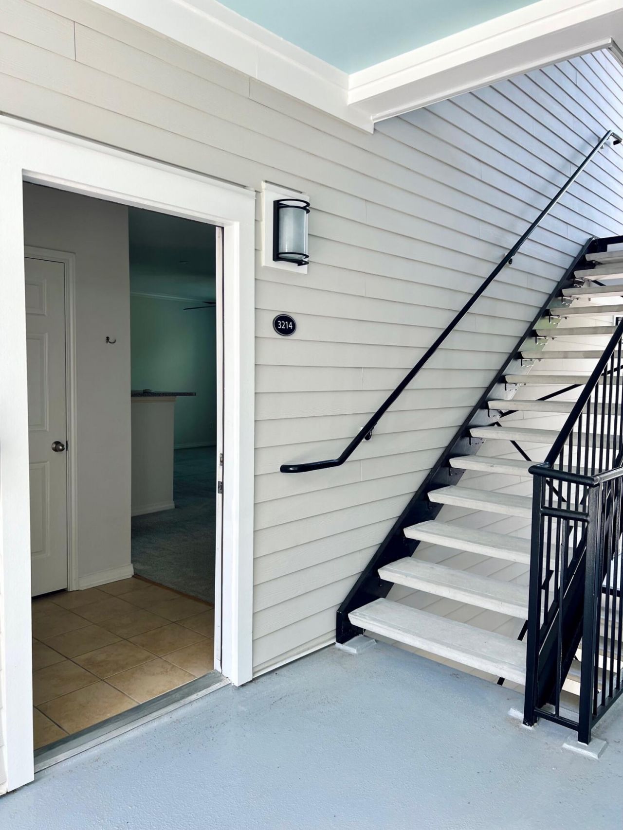 130 River Landing Drive Photo 4